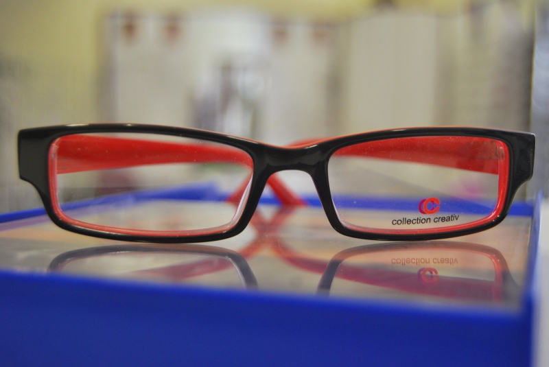 opticien-ANDON-min_view-sight-lens-frame-optics-spectacles-1141012-pxhere.com